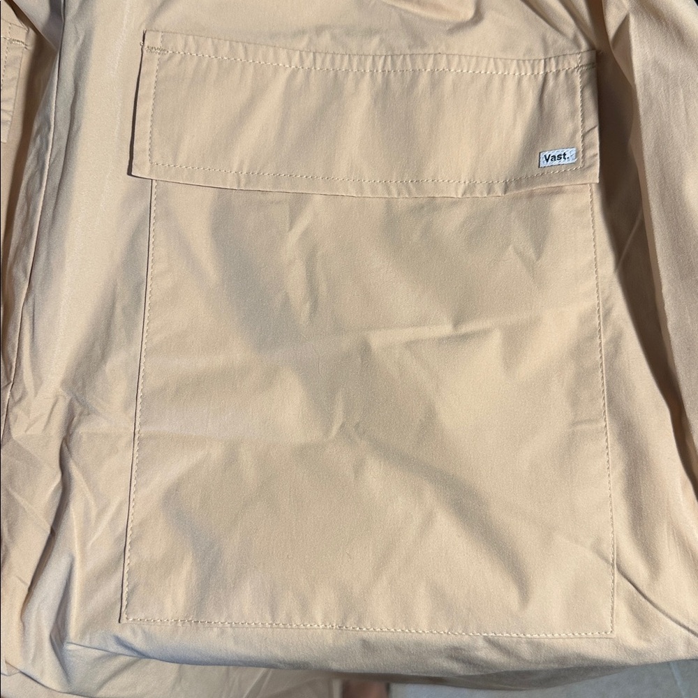 VAST Men’s Jogger with Neon Yellow Belt - Picture 4 of 5